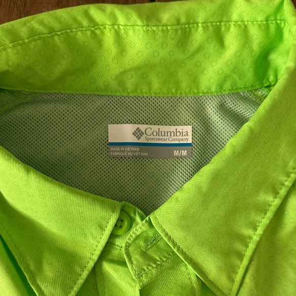 Bright green Columbia Button-Up Shirt - Picture 5 of 9